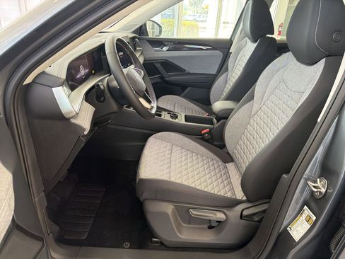 New 2026 Volkswagen Tiguan S FWD image 5