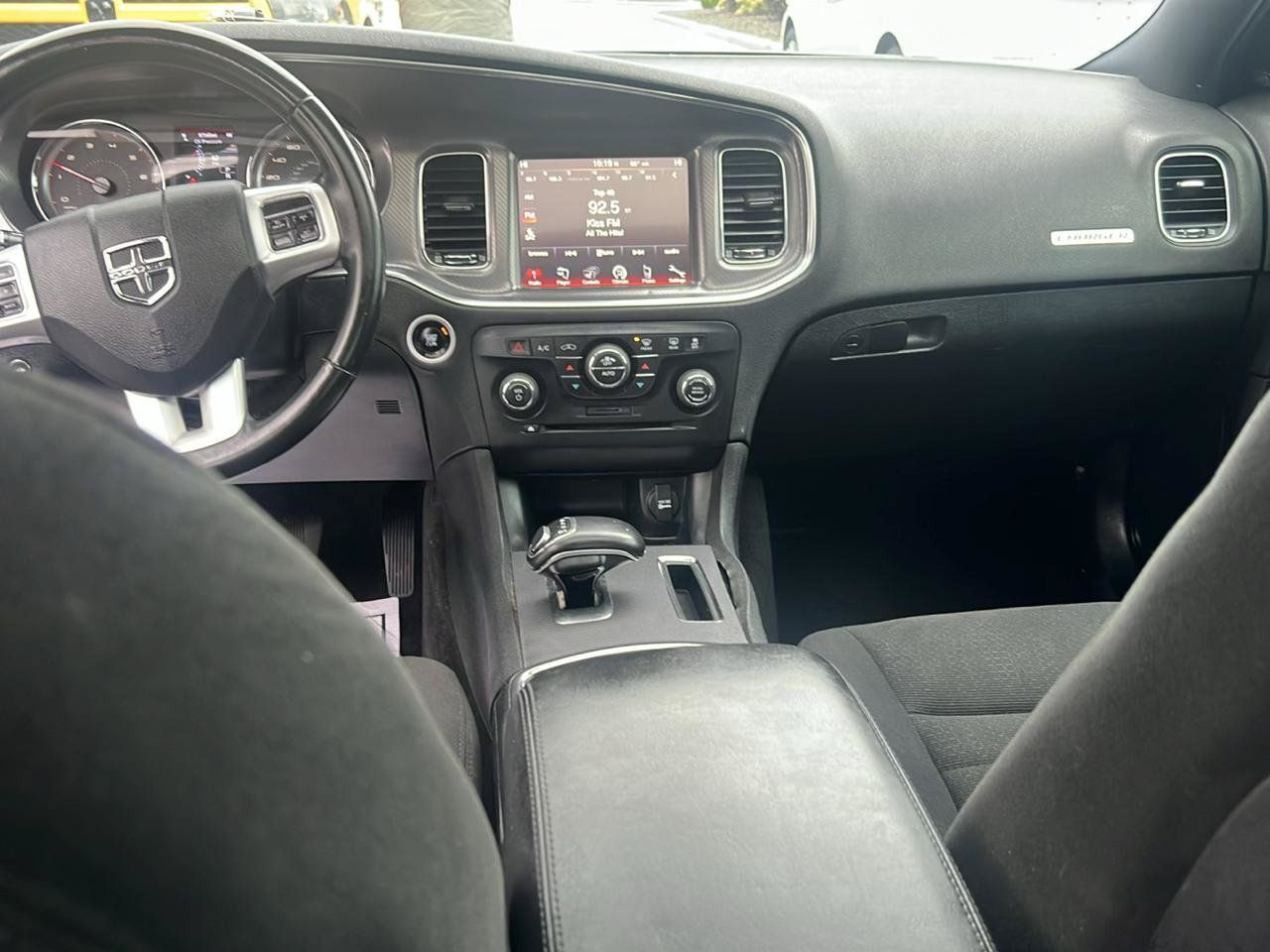 Used 2014 Dodge Charger SXT RWD image 13