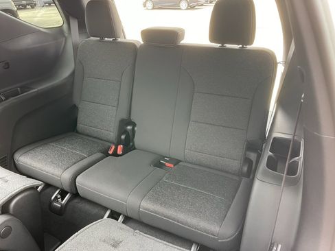 New 2026 Chevrolet Traverse LT image 28