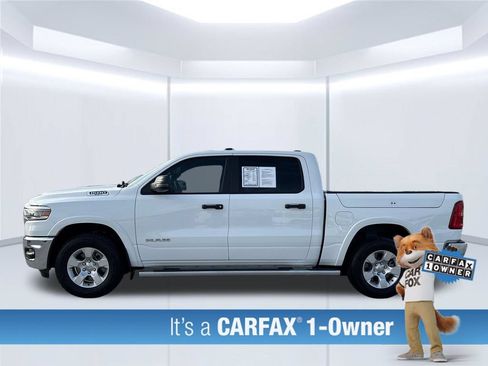 Used 2025 RAM 1500 Big Horn AWD/4WD image 4