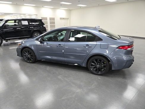 New 2026 Toyota Corolla SE image 3