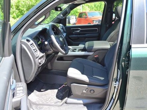 New 2026 RAM 1500 Big Horn AWD/4WD image 14
