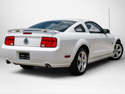 Used 2007 Ford Mustang GT Premium RWD image 6