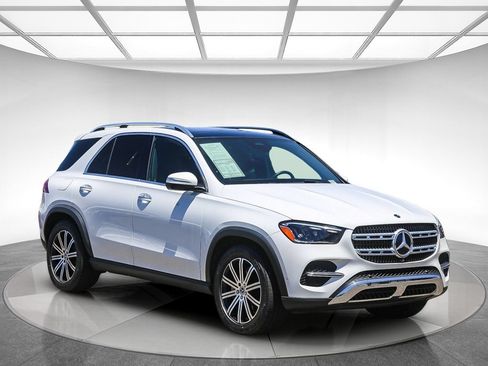 Used 2024 Mercedes-Benz GLE 350 4MATIC image 5