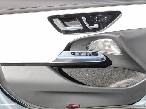 New 2026 Mercedes-Benz E 450 4MATIC Sedan image 21