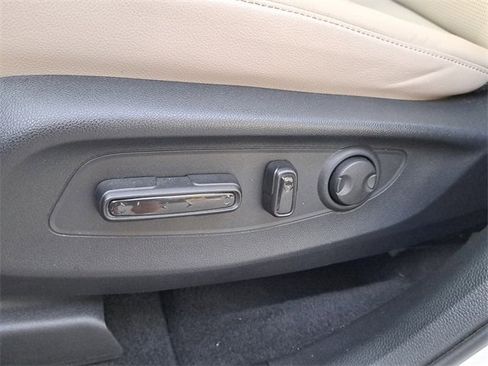 Used 2024 Honda CR-V EX-L image 19