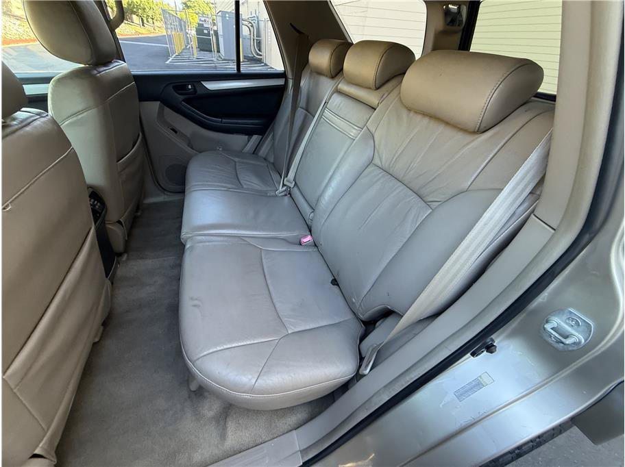 Used 2005 Toyota 4Runner SR5 RWD image 15
