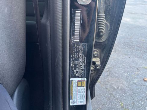 Used 2025 Kia K4 FWD image 28