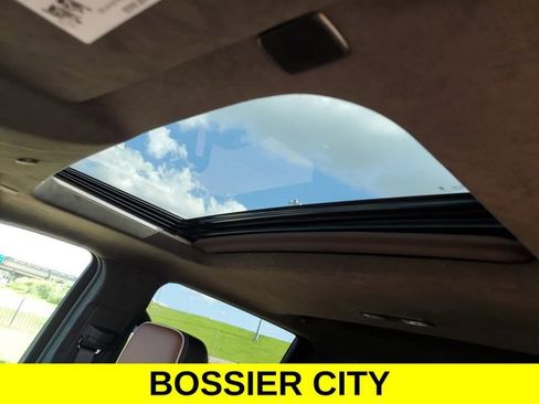 New 2025 GMC Sierra 2500 Denali Ultimate image 14