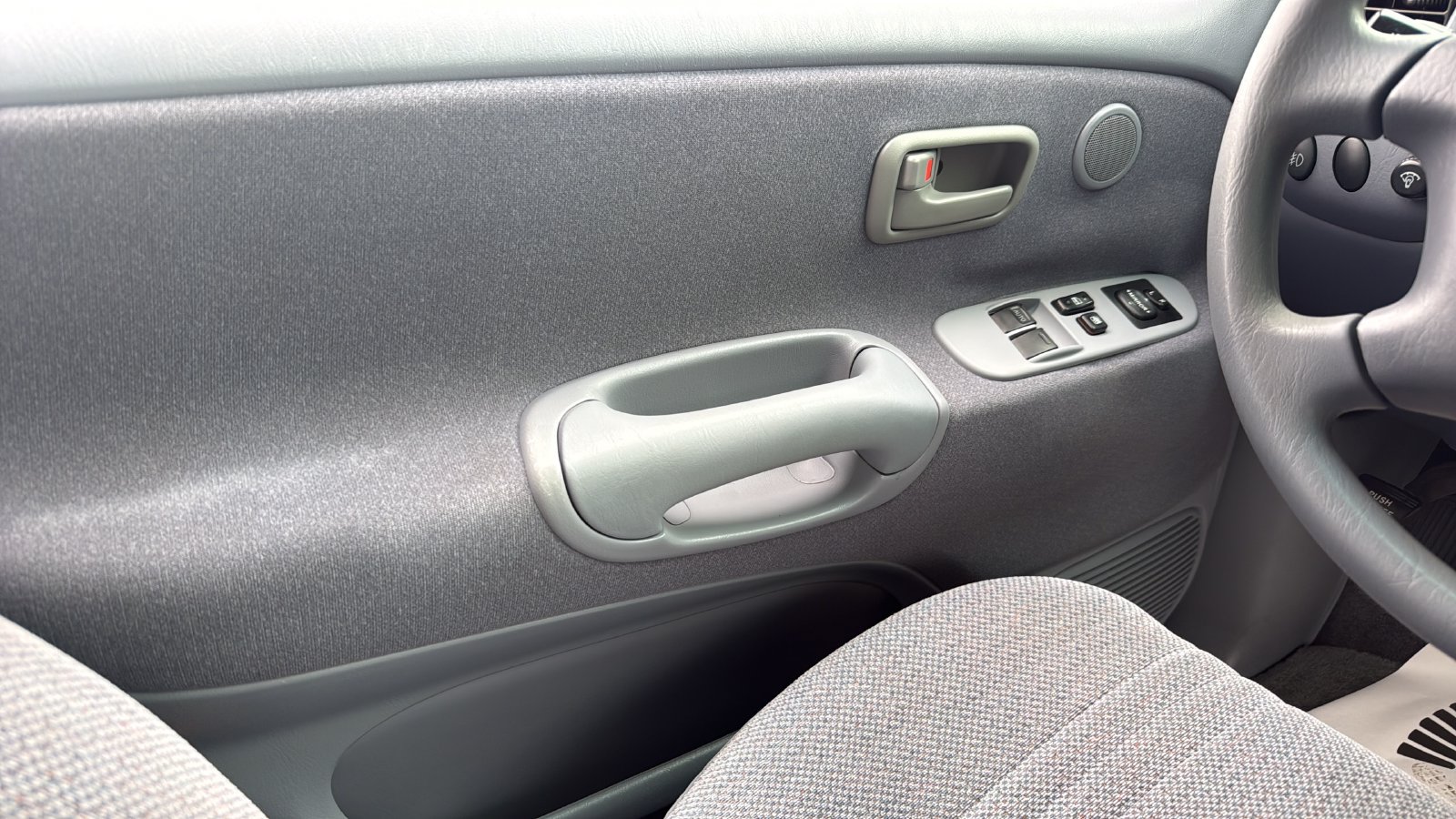Used 2000 Toyota Tundra SR5 RWD image 11