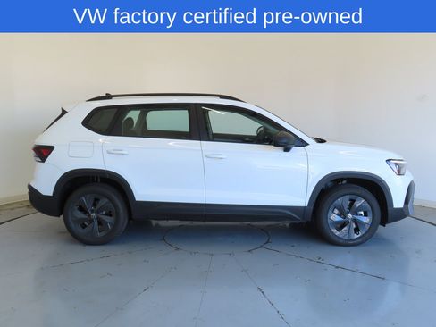 Used 2026 Volkswagen Taos S FWD image 2