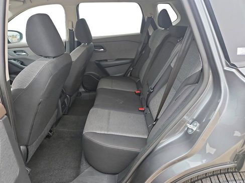 Used 2023 Nissan Rogue SV image 29