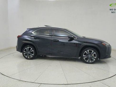 Used 2025 Lexus UX 300h FWD image 61