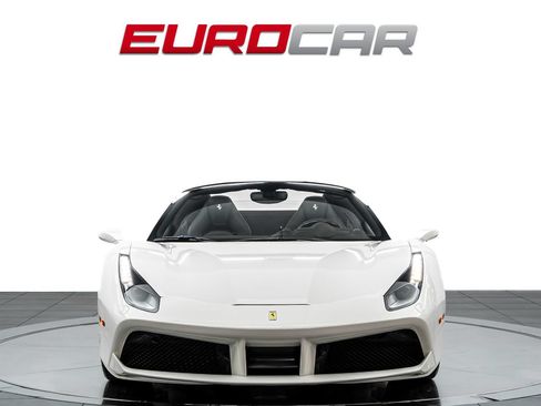 Used 2019 Ferrari 488 Spider RWD image 10
