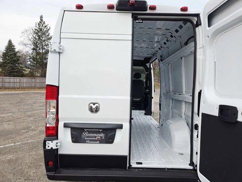 New 2026 RAM ProMaster 2500 w/ Convenience Group image 15