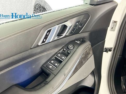 Used 2024 BMW X5 xDrive40i image 15