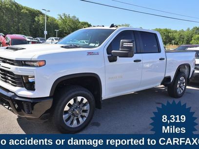 Used 2025 Chevrolet Silverado 2500 Custom w/ Z71 Off-Road Package