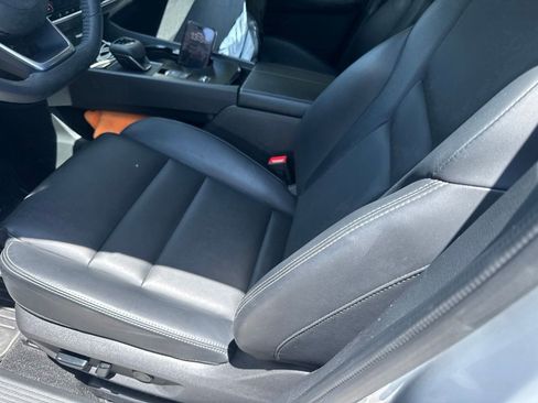 Used 2023 Nissan Rogue SV w/ SV Premium B Package FWD image 5