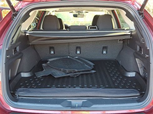 Used 2025 Subaru Outback Premium w/ Popular Package #1A image 30