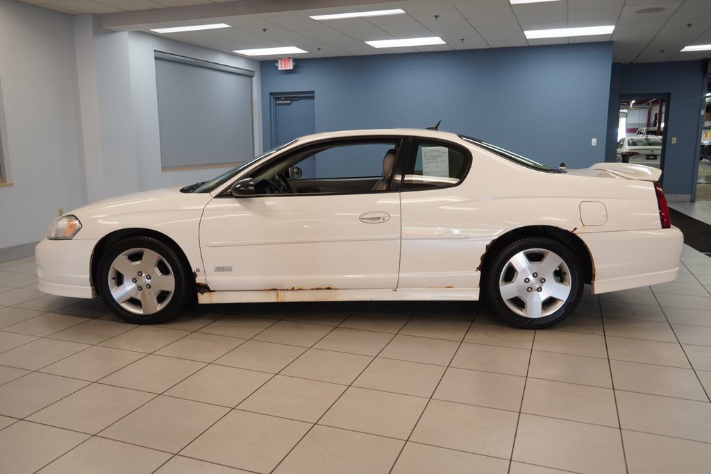 Used 2007 Chevrolet Monte Carlo SS w/ Convenience Package FWD image 2
