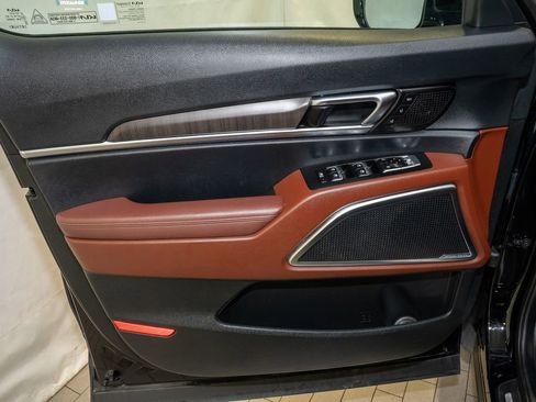 Used 2023 Kia Telluride SX Prestige image 14