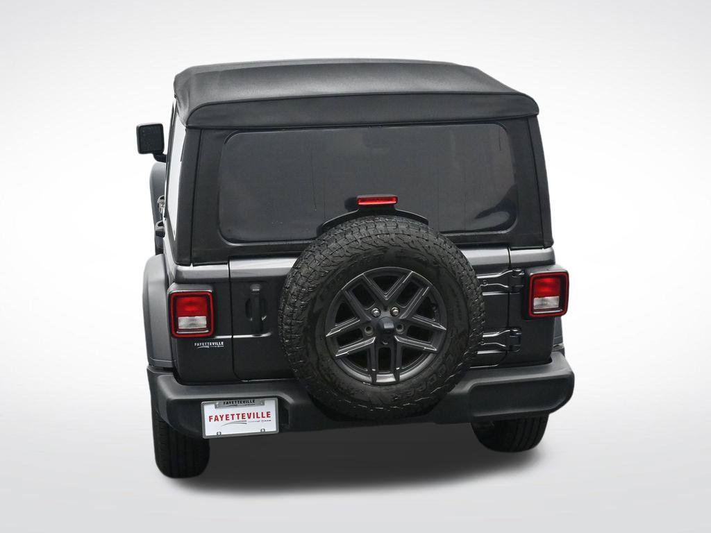 Used 2024 Jeep Wrangler Unlimited Sport AWD/4WD image 28