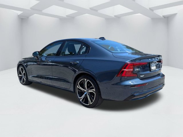Certified 2024 Volvo S60 B5 Plus FWD image 7