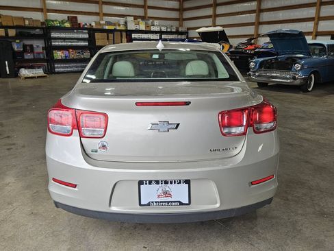 Used 2014 Chevrolet Malibu LT w/ Power Convenience Package FWD image 7