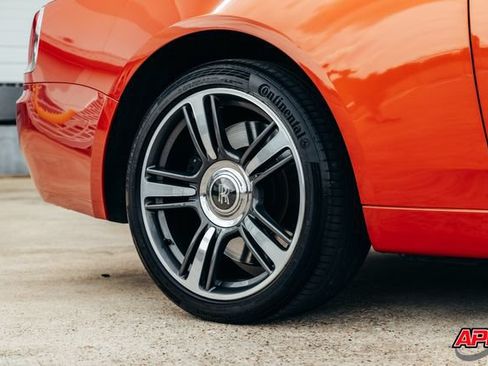 Used 2015 Rolls-Royce Wraith RWD image 51