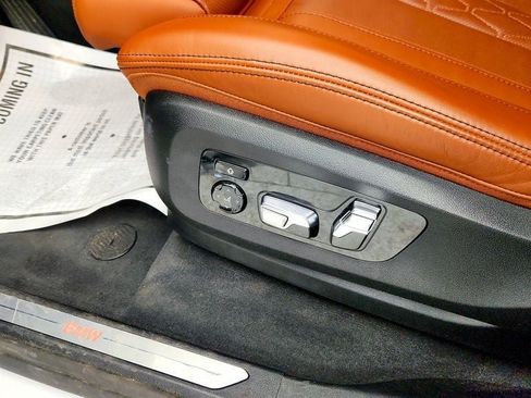 Used 2026 BMW X7 xDrive40i w/ Dynamic Handling Package image 12