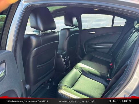 Used 2018 Dodge Charger R/T w/ Plus Group RWD image 15