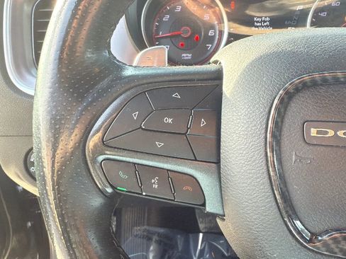 Used 2019 Dodge Charger SXT w/ Blacktop Package image 18