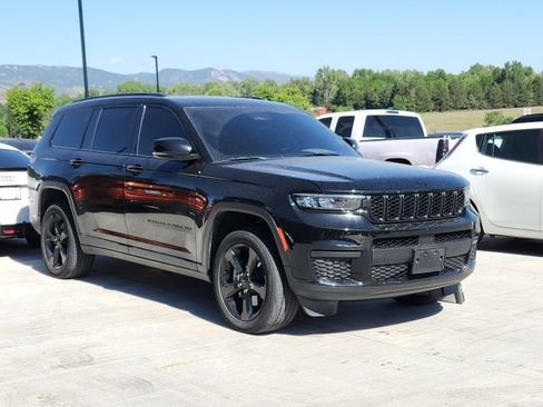 Used 2023 Jeep Grand Cherokee L Laredo AWD/4WD image 1