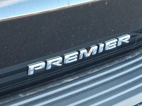 New 2026 Chevrolet Suburban Premier image 12