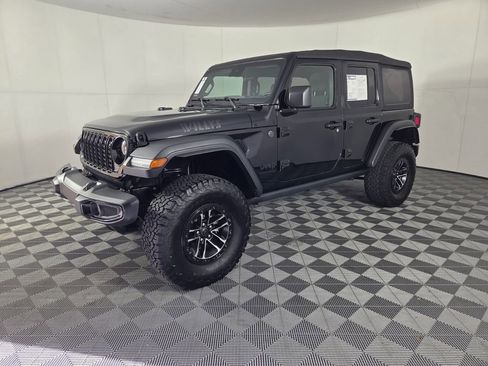 Certified 2025 Jeep Wrangler Unlimited Sport AWD/4WD image 4