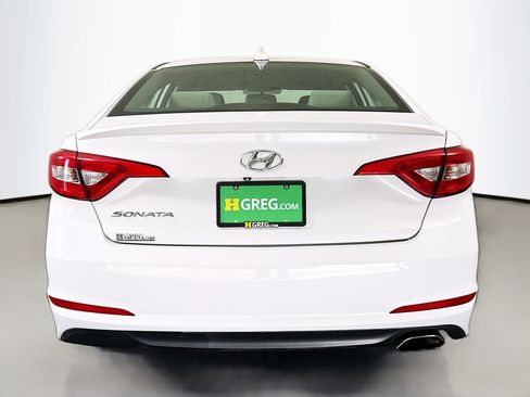 Used 2016 Hyundai Sonata SE image 8