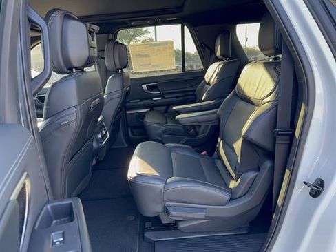 New 2026 Ford Expedition Max Platinum w/ Stealth Appearance Package image 10