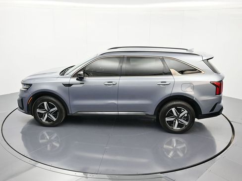 Used 2021 Kia Sorento S image 35