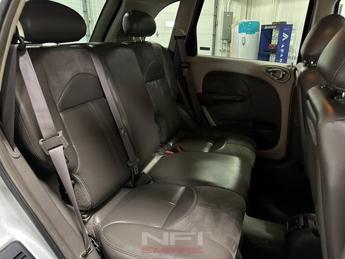 Used 2001 Chrysler PT Cruiser FWD image 40