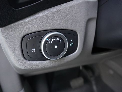 Used 2022 Ford Transit Connect XL image 24