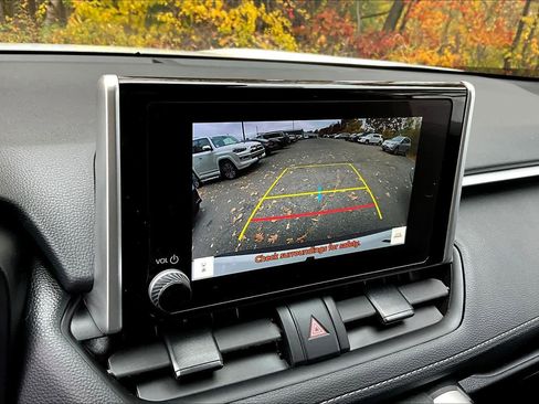 Certified 2025 Toyota RAV4 LE image 26