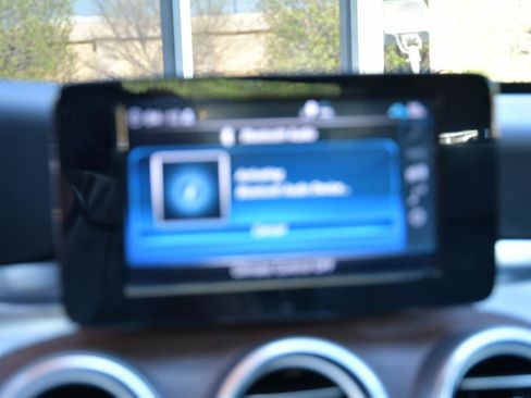 Used 2019 Mercedes-Benz C 300 4MATIC Sedan image 14