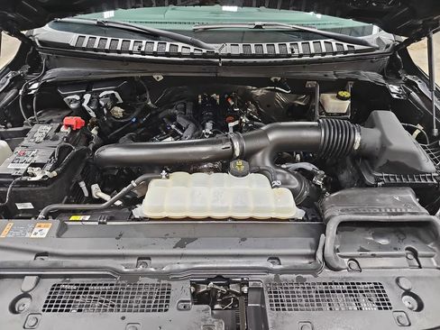 Used 2024 Ford Expedition Max Limited AWD/4WD image 31