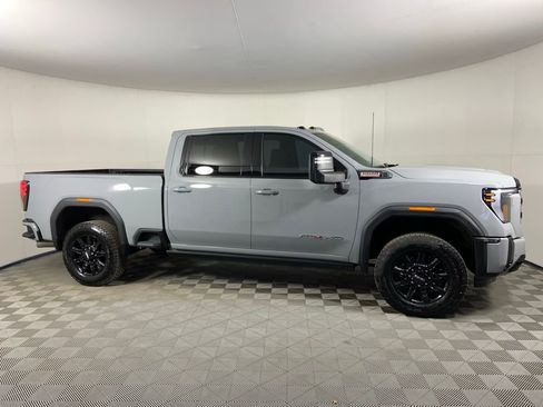 Used 2015 GMC Sierra 1500 SLT image 2