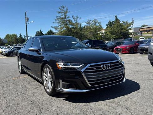Used 2020 Audi S8 L AWD/4WD image 3