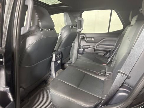 Used 2025 Toyota 4Runner Limited image 12