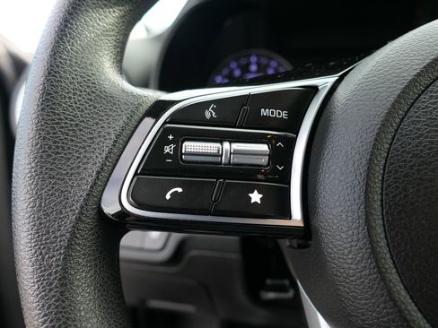 Used 2023 Kia Forte LXS w/ LXS Technology Package image 14