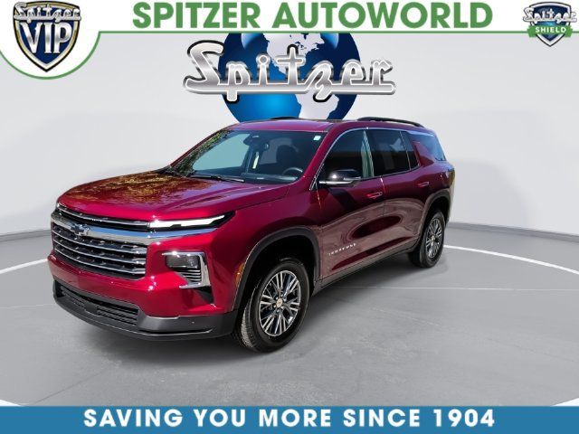 Used 2025 Chevrolet Traverse LT w/ Driver Confidence Package FWD image 4