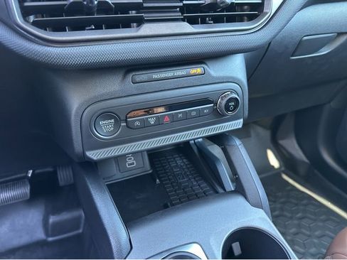 New 2025 Ford Bronco Sport Outer Banks w/ Sasquatch Outer Banks Package image 19