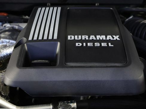 Used 2025 Chevrolet Silverado 1500 LTZ w/ LTZ Premium Package AWD/4WD image 44